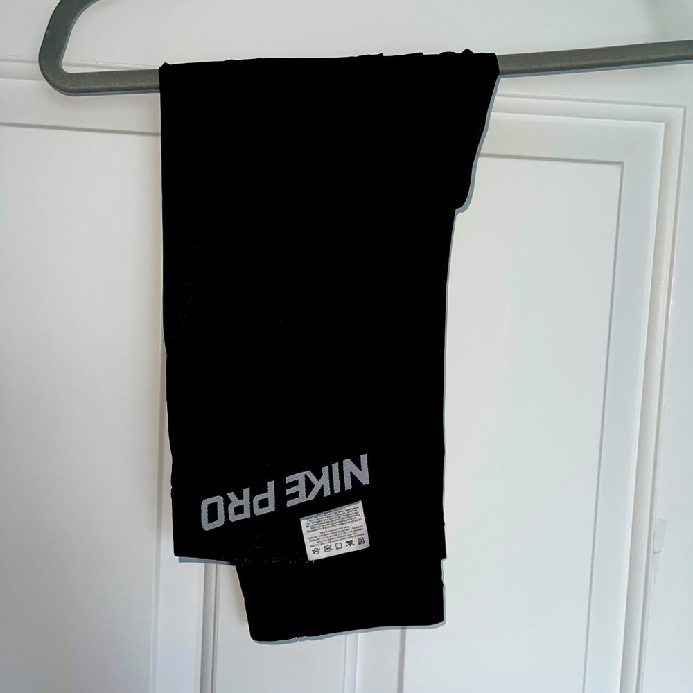 Nike Pro Cropped Leggings